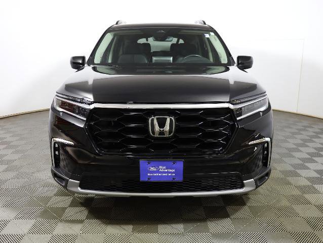 Used 2024 Honda Pilot Touring image 6