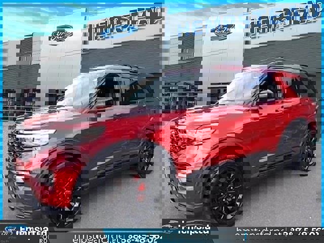 Certified 2022 Ford Explorer ST w/ Equipment Group 401A image 4