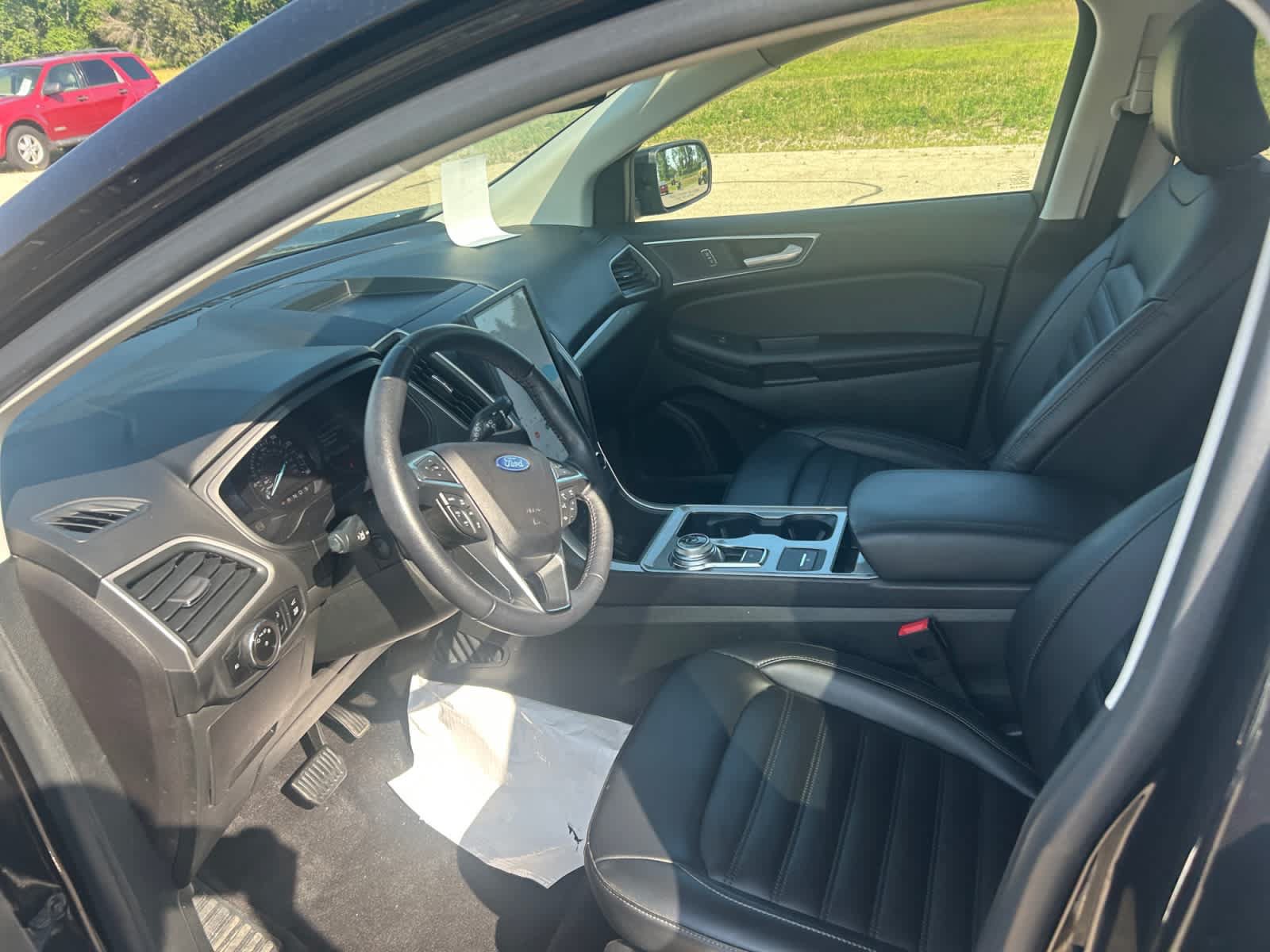 Certified 2023 Ford Edge SEL w/ Convenience Package AWD/4WD image 9