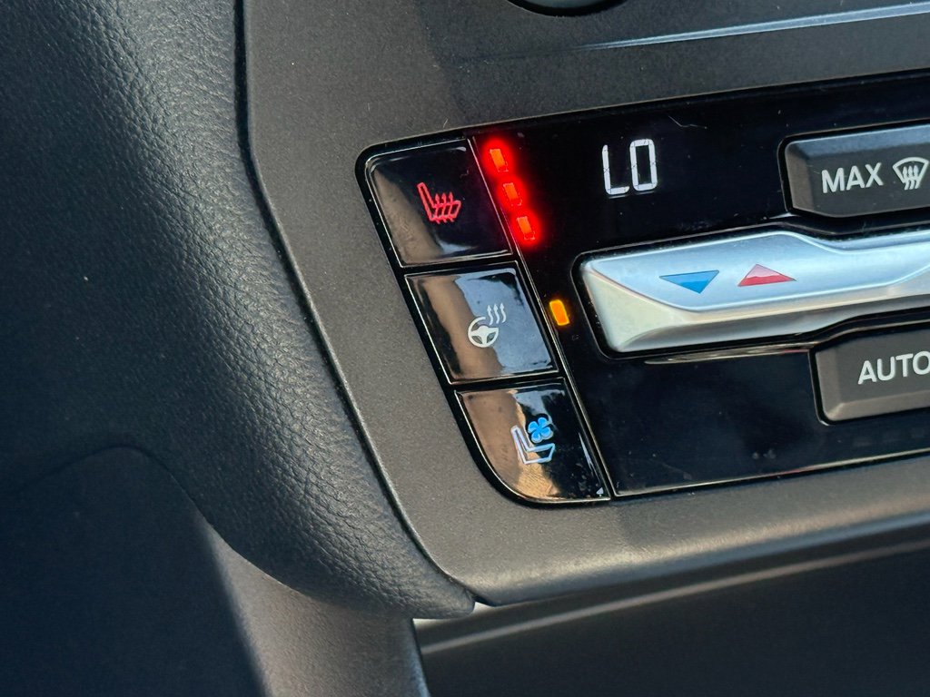 Certified 2020 Ford Explorer ST w/ Premium Technology Package image 26