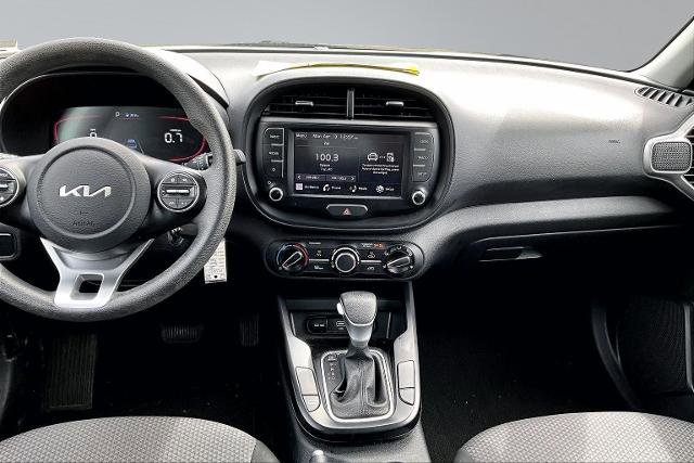 Used 2024 Kia Soul LX w/ Option Group 015 FWD image 6