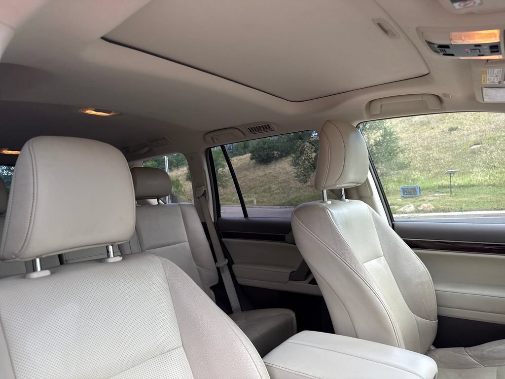 Used 2019 Lexus GX 460 Premium w/ Premium Package AWD/4WD image 35