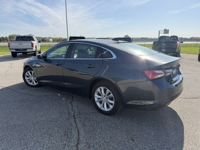 Used 2020 Chevrolet Malibu LT w/ Leather Package FWD image 7
