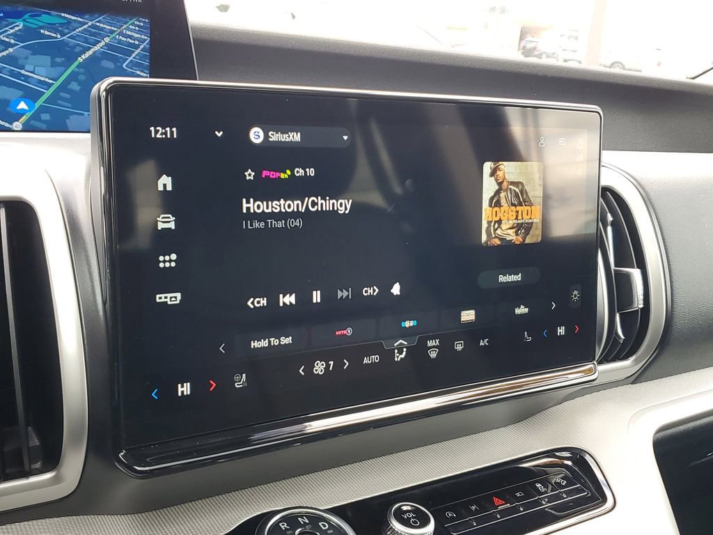 Certified 2025 Ford Expedition Active image 28