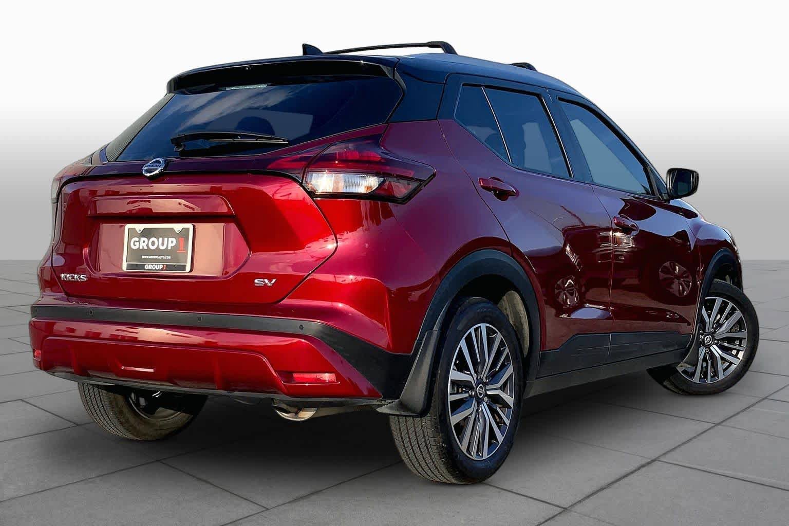 Used 2021 Nissan Kicks SV FWD image 13