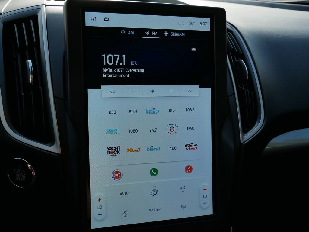 Certified 2022 Ford Edge SE w/ Black Appearance Package image 21