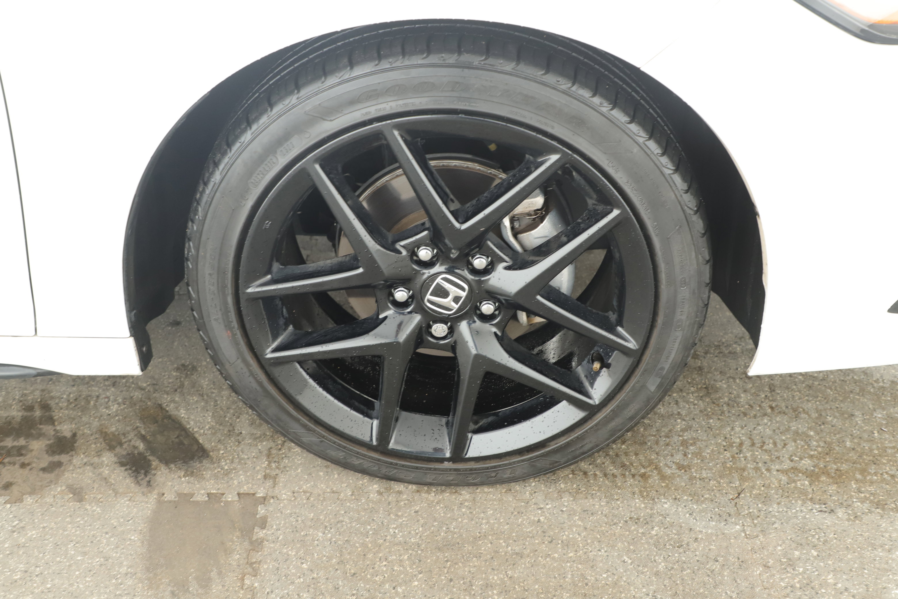 Used 2023 Honda Civic Sport image 4