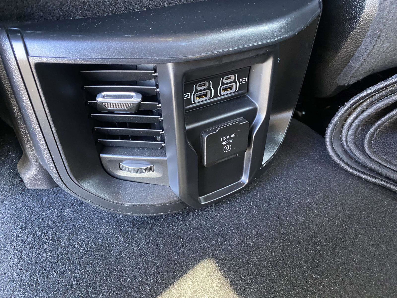 Used 2024 RAM 2500 Laramie w/ Safety Group AWD/4WD image 13