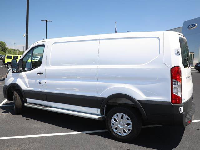 Certified 2025 Ford Transit 250 Low Roof w/ Exterior Upgrade Package RWD image 23