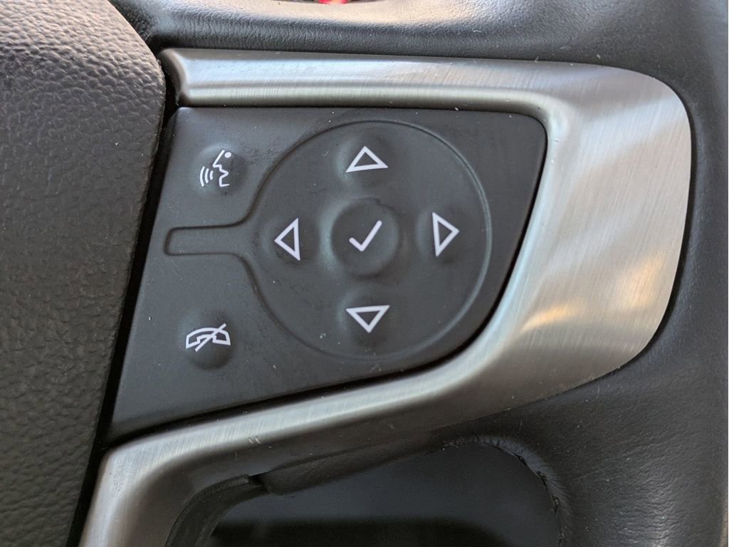 Used 2022 GMC Acadia Denali w/ Denali Technology Package image 15