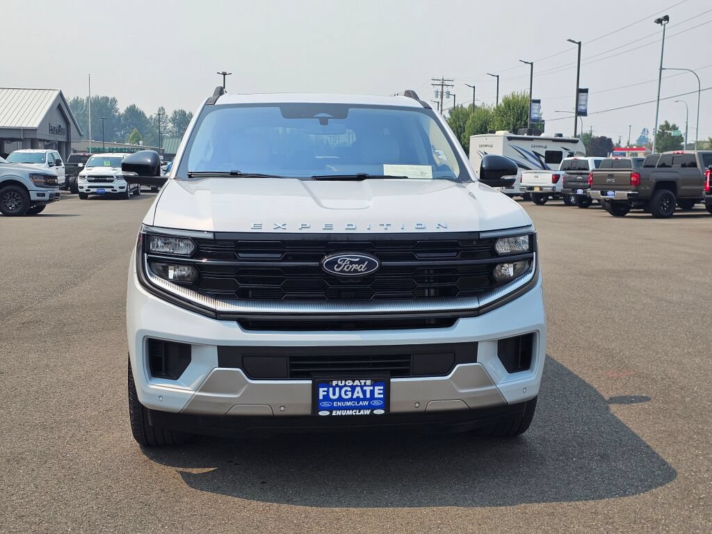 Certified 2025 Ford Expedition Max Platinum w/ Driver's Package AWD/4WD image 8