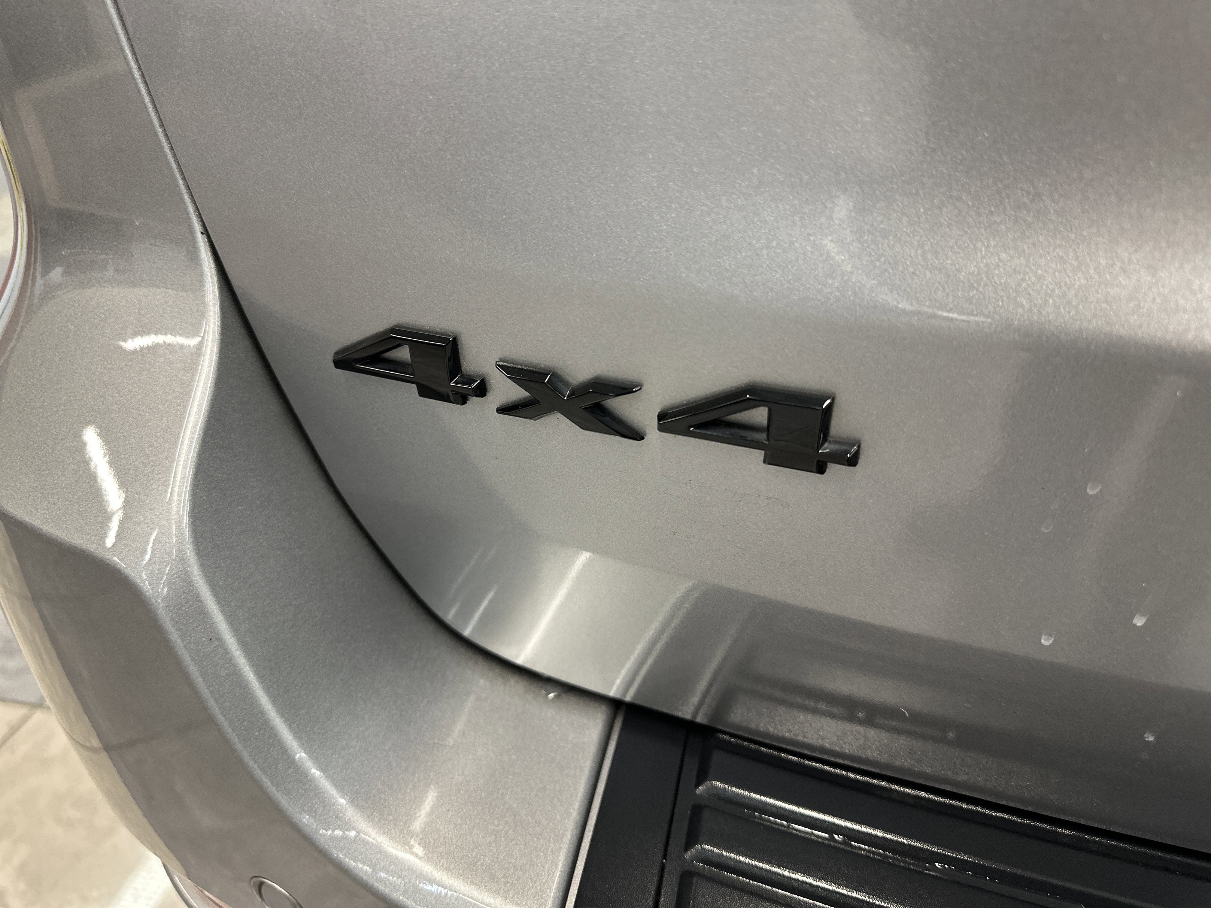 Used 2018 Jeep Grand Cherokee Altitude image 8