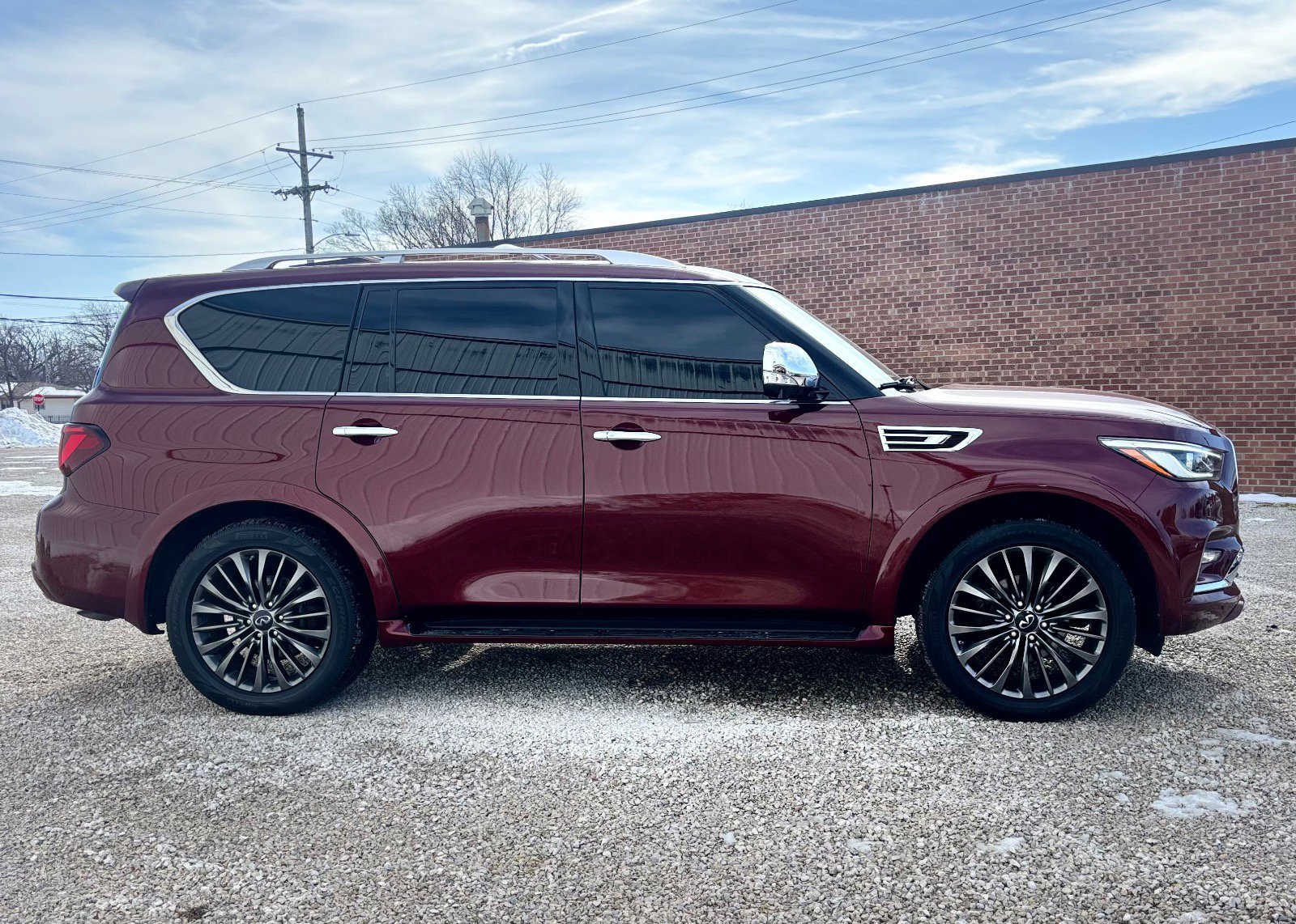 Used 2022 INFINITI QX80 Sensory w/ Cargo Package image 6