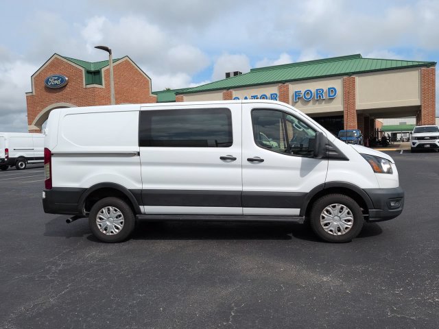 Certified 2022 Ford Transit 250 Low Roof w/ Exterior Upgrade Package RWD image 4