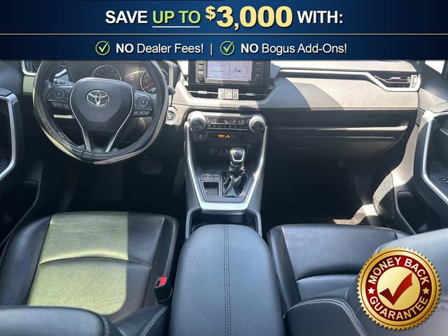 Used 2019 Toyota RAV4 XLE Premium FWD image 17