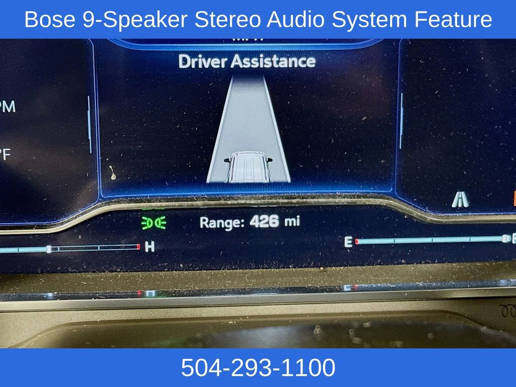 Used 2024 Chevrolet Suburban LT image 12