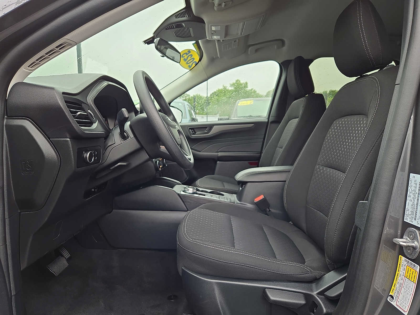 Certified 2025 Ford Escape Active AWD/4WD image 13
