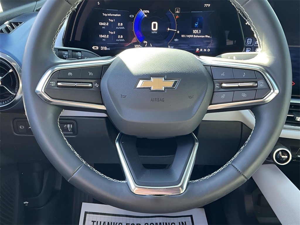 Used 2025 Chevrolet Equinox EV LT image 42