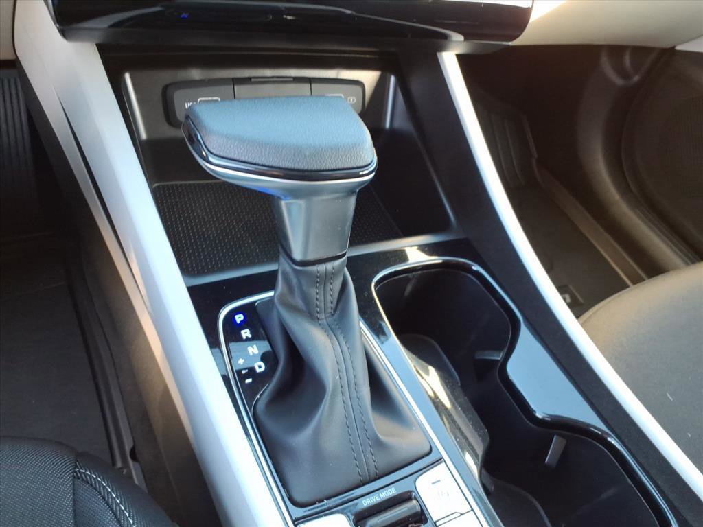 Used 2024 Hyundai Tucson SE image 19