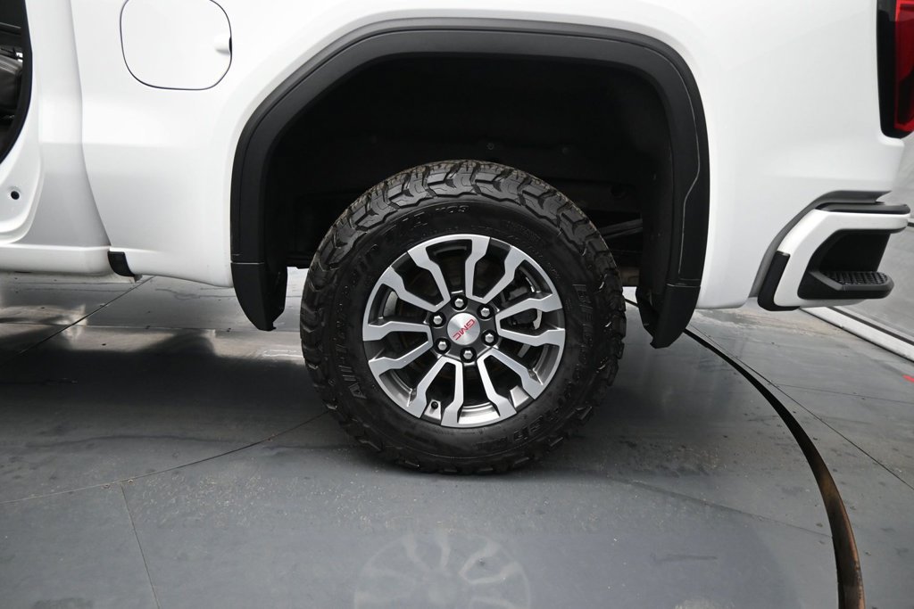 Used 2021 GMC Sierra 1500 AT4 w/ AT4 Value Package AWD/4WD image 18