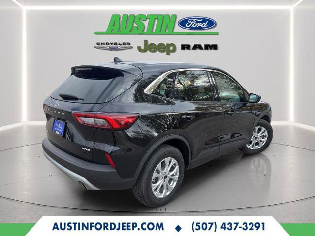 Certified 2023 Ford Escape Active w/ Tech Pack #2 image 4