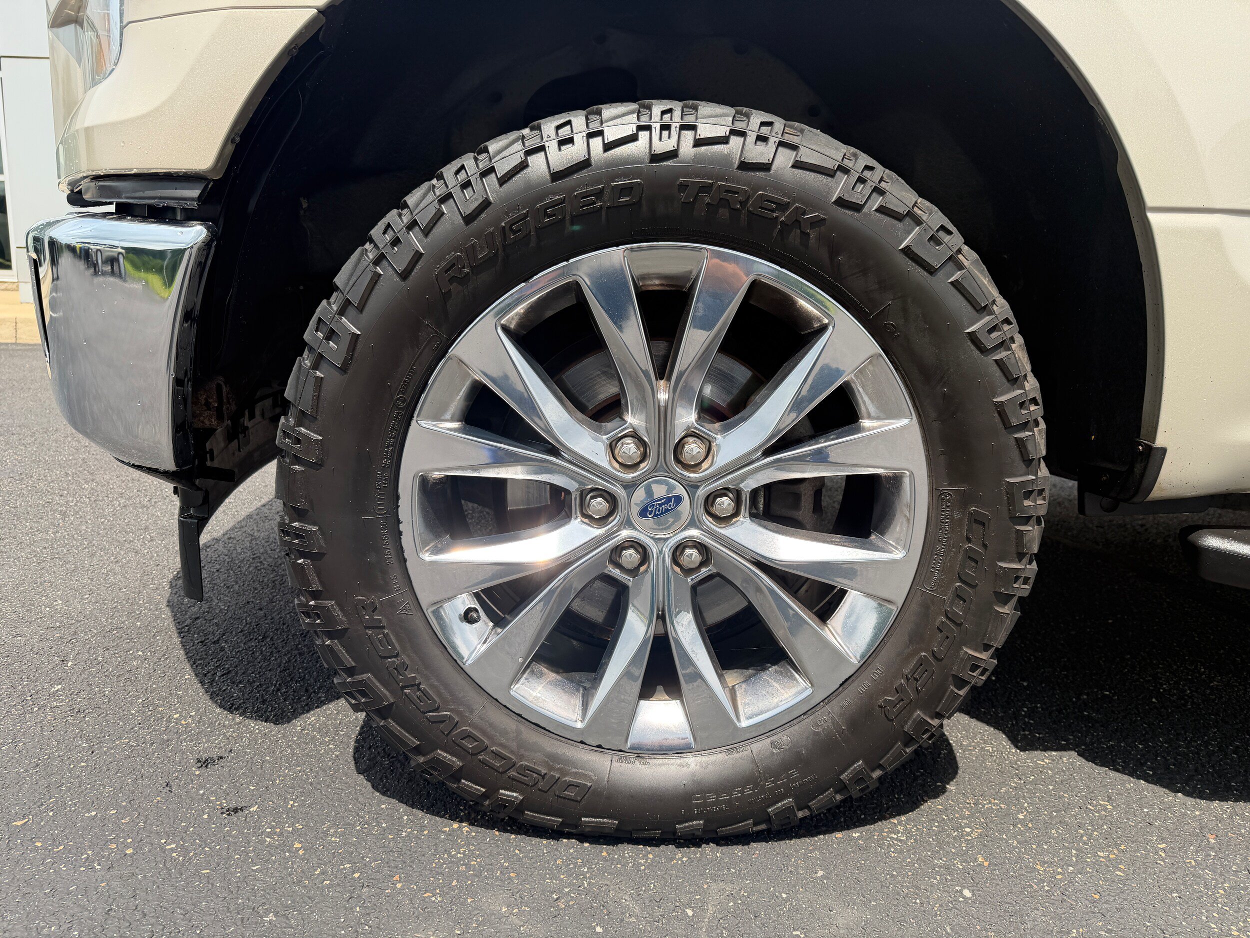 Certified 2017 Ford F150 XLT w/ Equipment Group 302A Luxury AWD/4WD image 11
