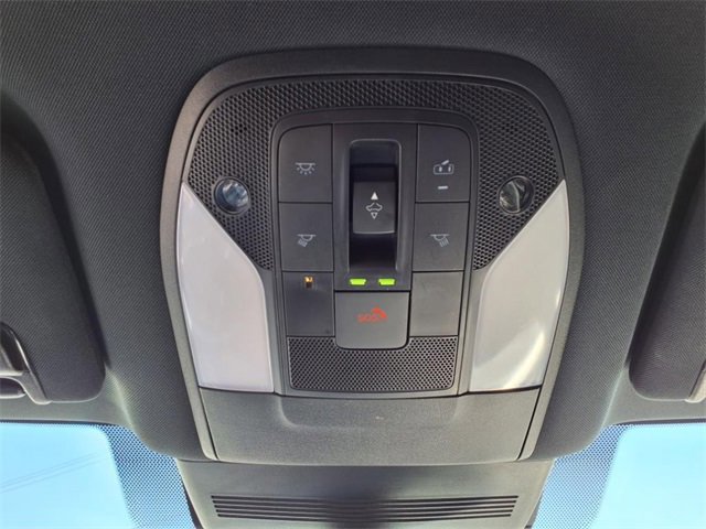 Used 2021 INFINITI QX50 Luxe w/ Appearance Package image 15