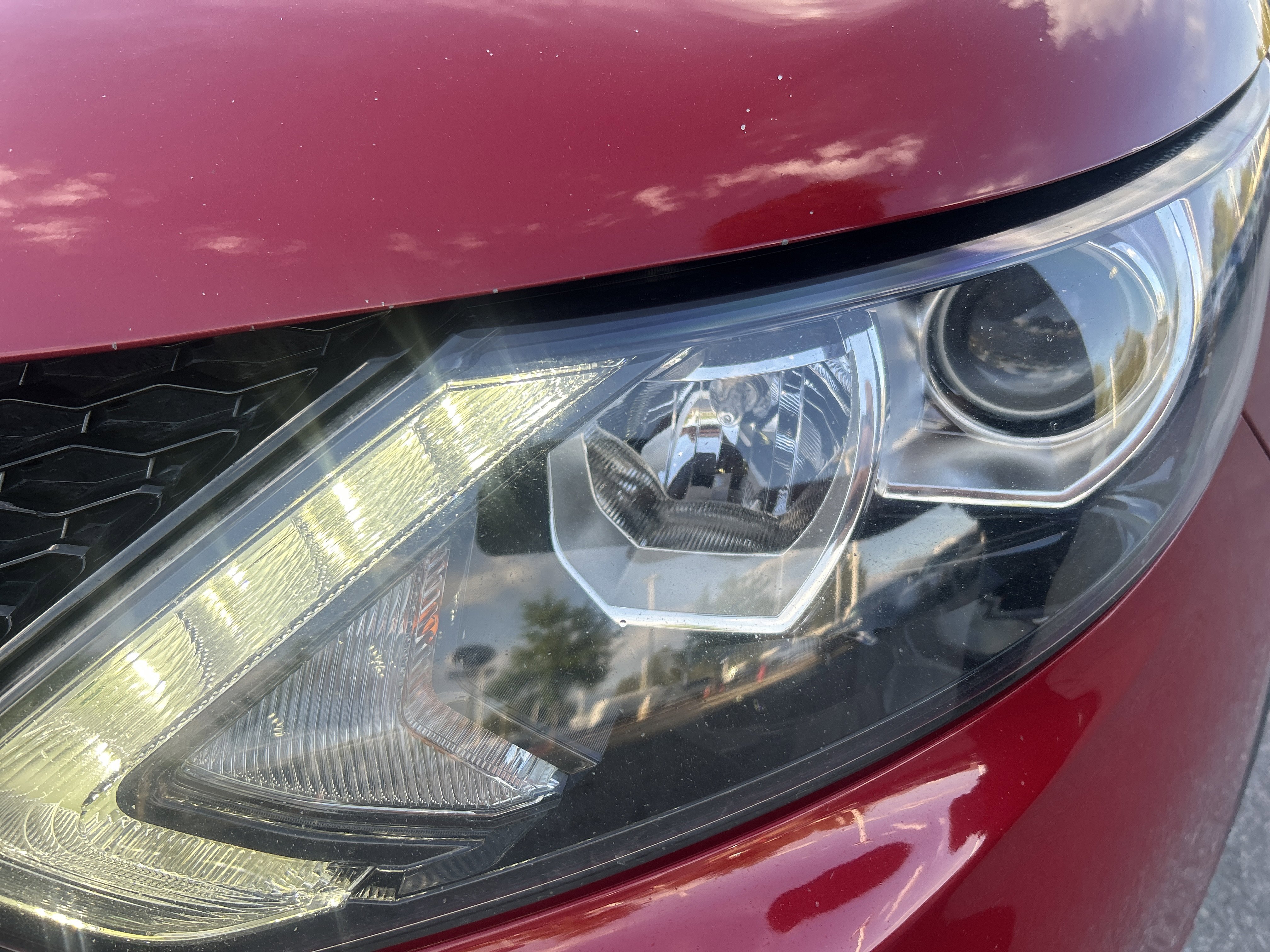 Used 2018 Nissan Rogue Sport SV w/ SV All-Weather Package image 10