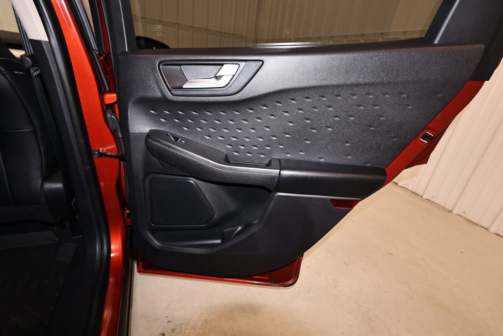 Certified 2020 Ford Escape SEL AWD/4WD image 18