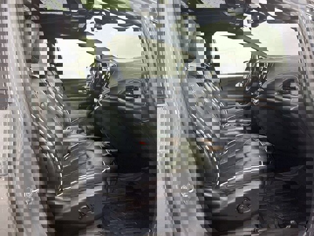 Used 2020 Chrysler Pacifica Limited w/ Advanced Safetytec Group image 4