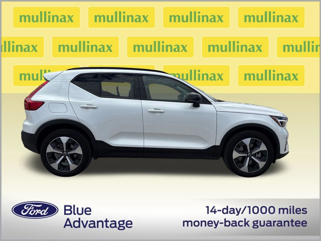 Used 2024 Volvo XC40 B5 Core video 2