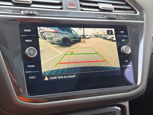 Used 2023 Volkswagen Tiguan SEL R-Line image 30