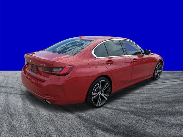 Used 2024 BMW 330i Sedan w/ Premium Package RWD image 4