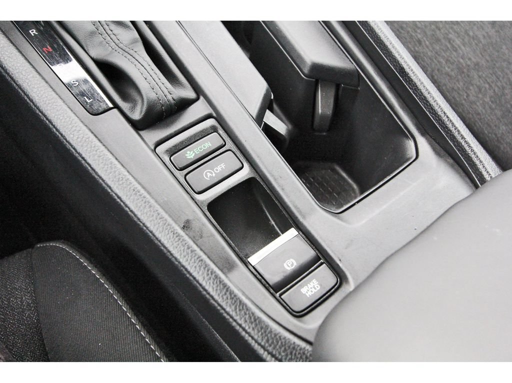 Used 2025 Honda Accord SE image 25
