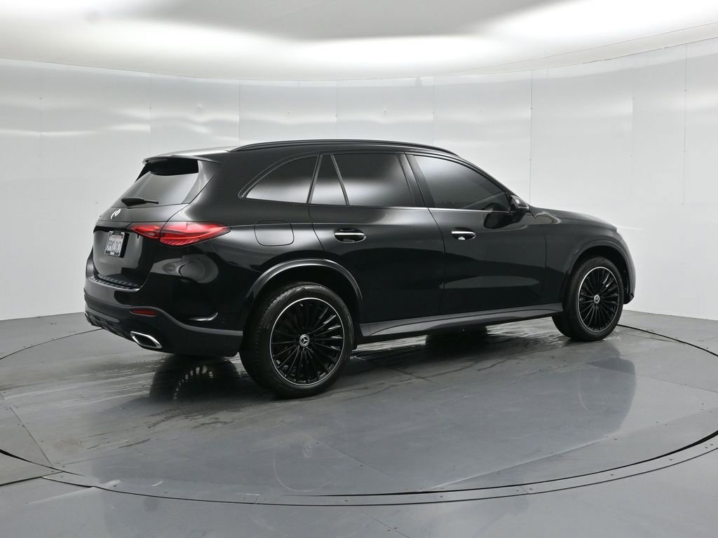 Used 2025 Mercedes-Benz GLC 300 image 30