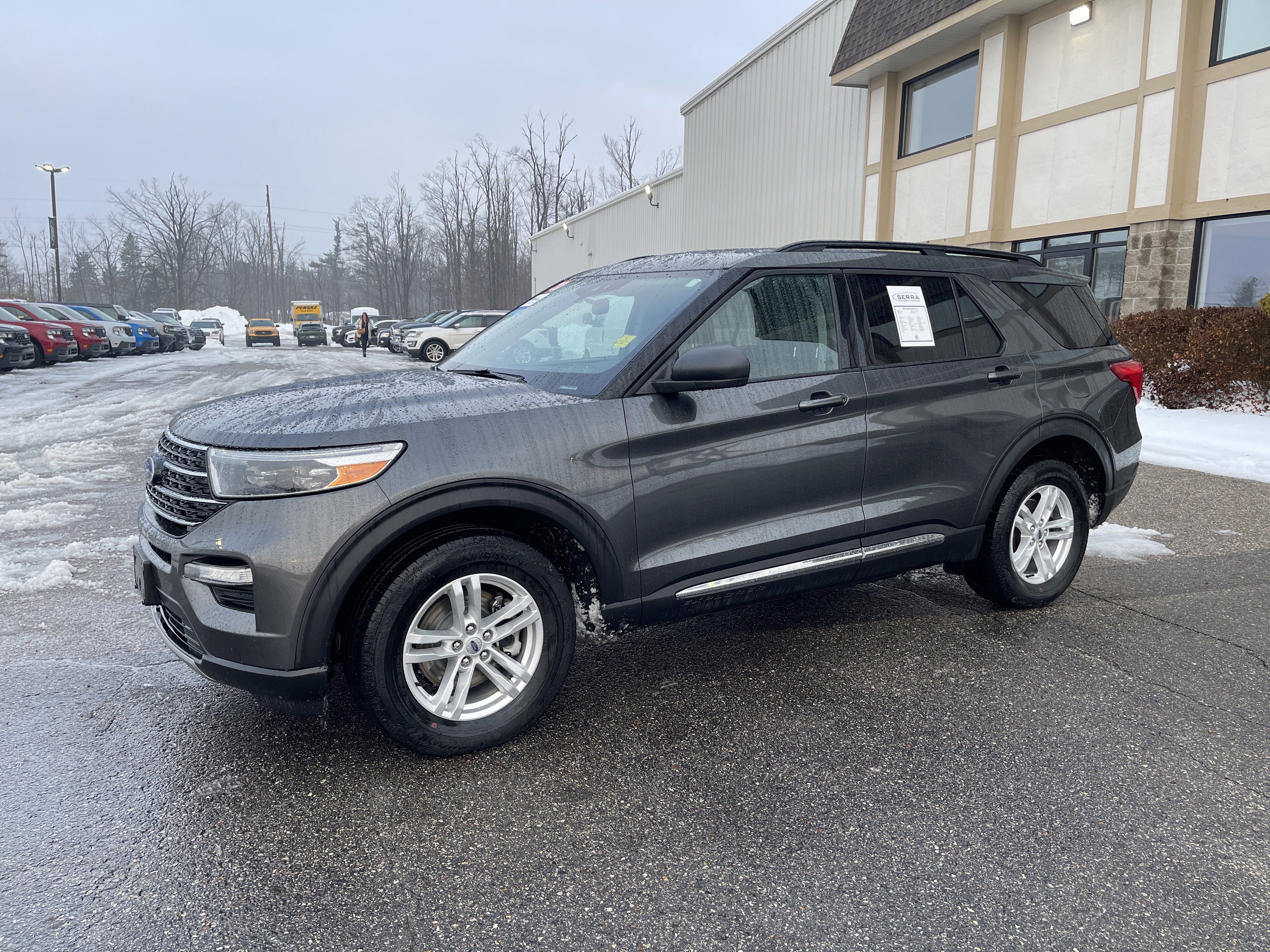 Certified 2020 Ford Explorer XLT w/ Equipment Group 202A image 8