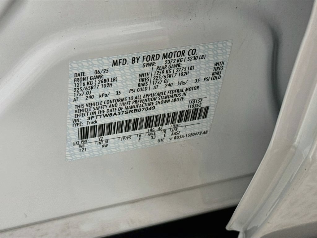 Certified 2025 Ford Maverick XL FWD image 30