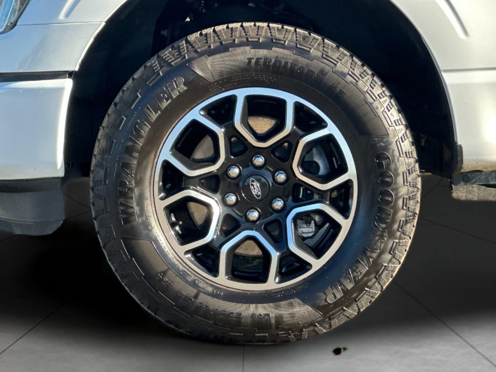 Certified 2023 Ford F150 XL w/ STX Appearance Package AWD/4WD image 23