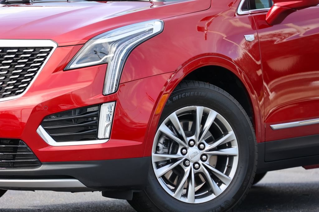 Used 2021 Cadillac XT5 Premium Luxury w/ LPO, Floor Liner Package AWD/4WD image 18