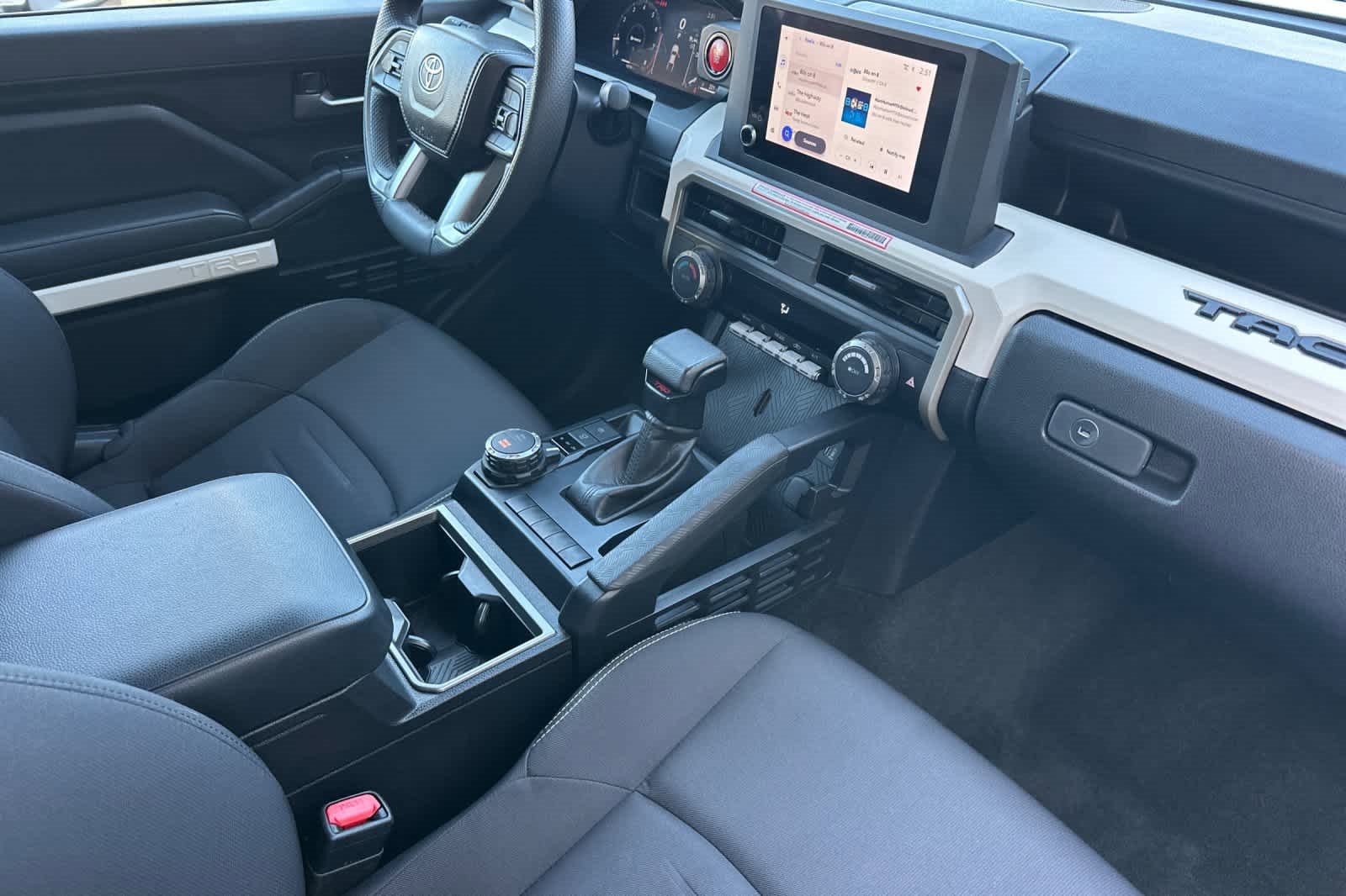 Used 2024 Toyota Tacoma TRD Sport image 16