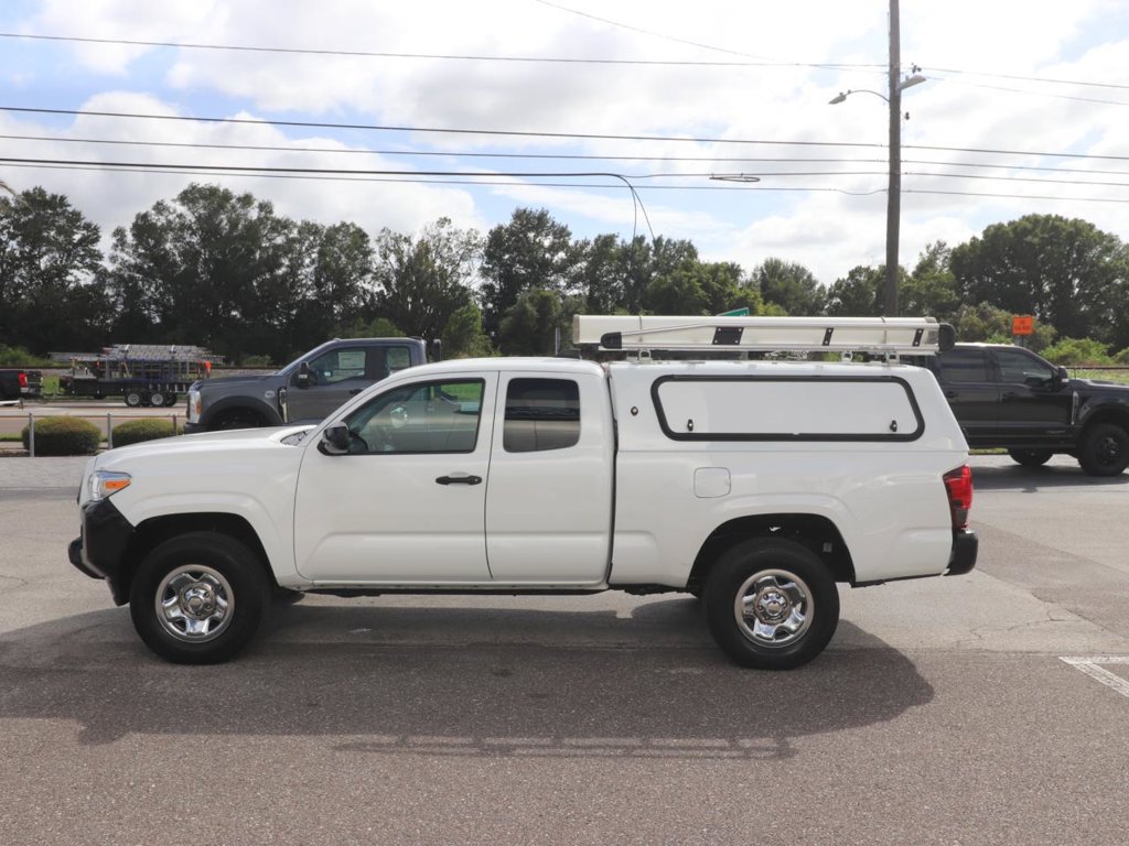 Used 2023 Toyota Tacoma SR RWD image 5