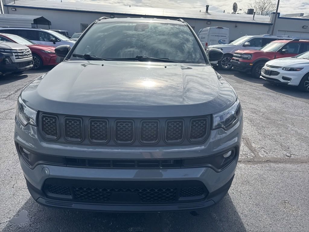 Used 2023 Jeep Compass Latitude image 8
