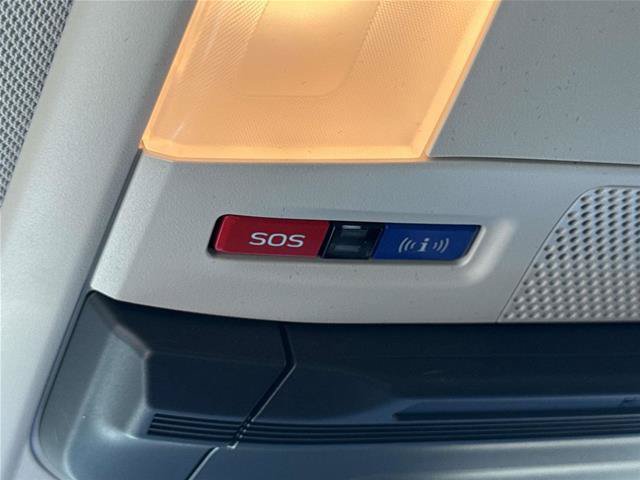 Used 2023 Subaru Ascent Touring AWD/4WD image 19