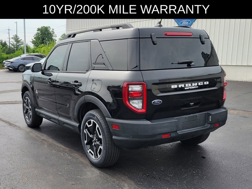 Certified 2024 Ford Bronco Sport Outer Banks AWD/4WD image 3