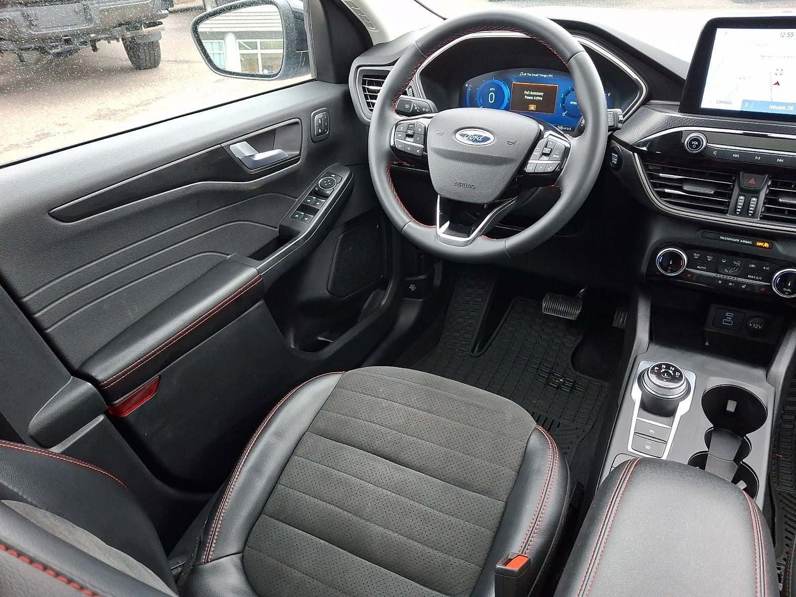 Certified 2022 Ford Escape SEL w/ SEL Stealth AWD Package image 14