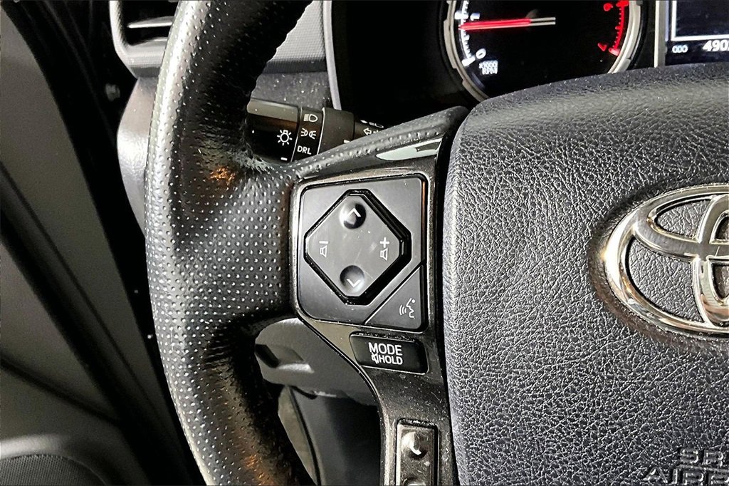 Used 2024 Toyota 4Runner TRD Off-Road Premium image 14