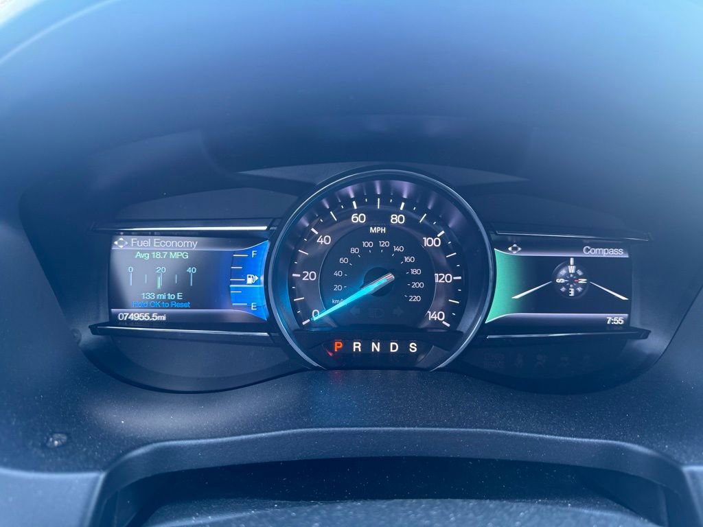 Certified 2019 Ford Explorer XLT w/ Equipment Group 201A FWD image 21