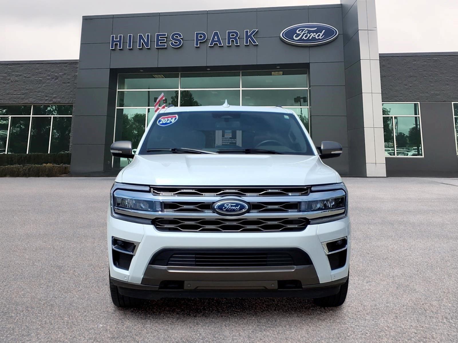 Certified 2024 Ford Expedition King Ranch AWD/4WD image 2
