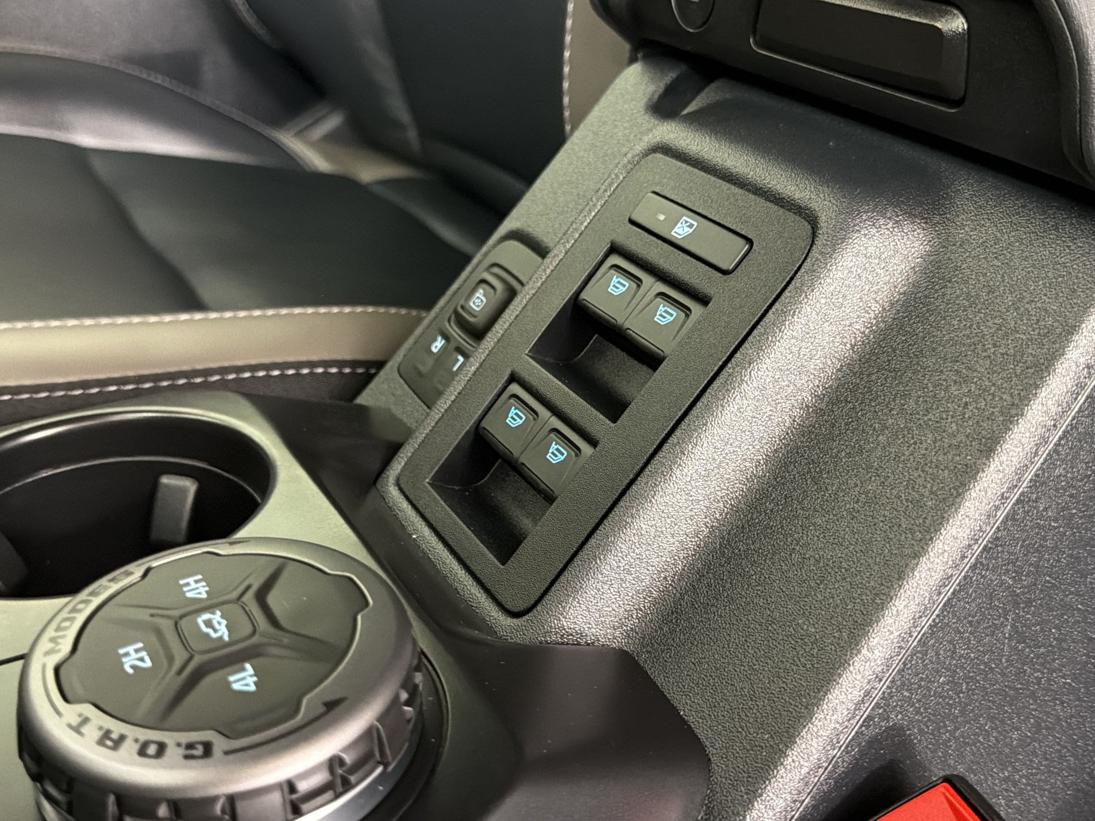 Certified 2025 Ford Bronco Outer Banks AWD/4WD image 19