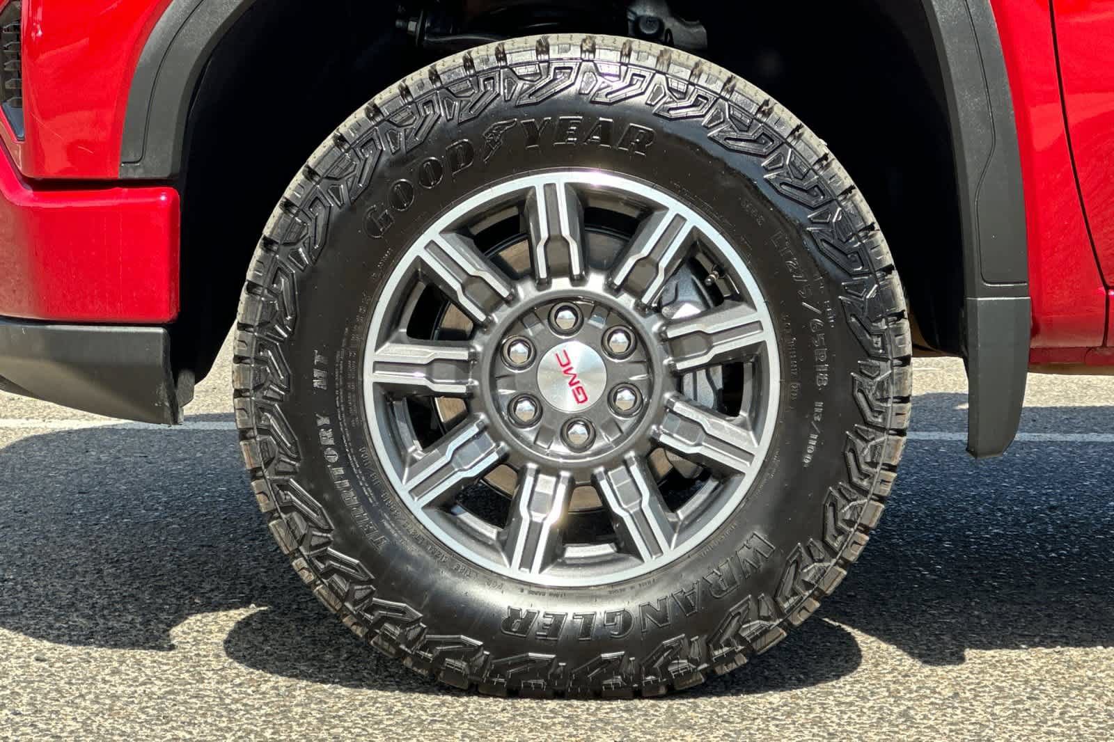 Used 2026 GMC Sierra 1500 AT4 AWD/4WD image 26